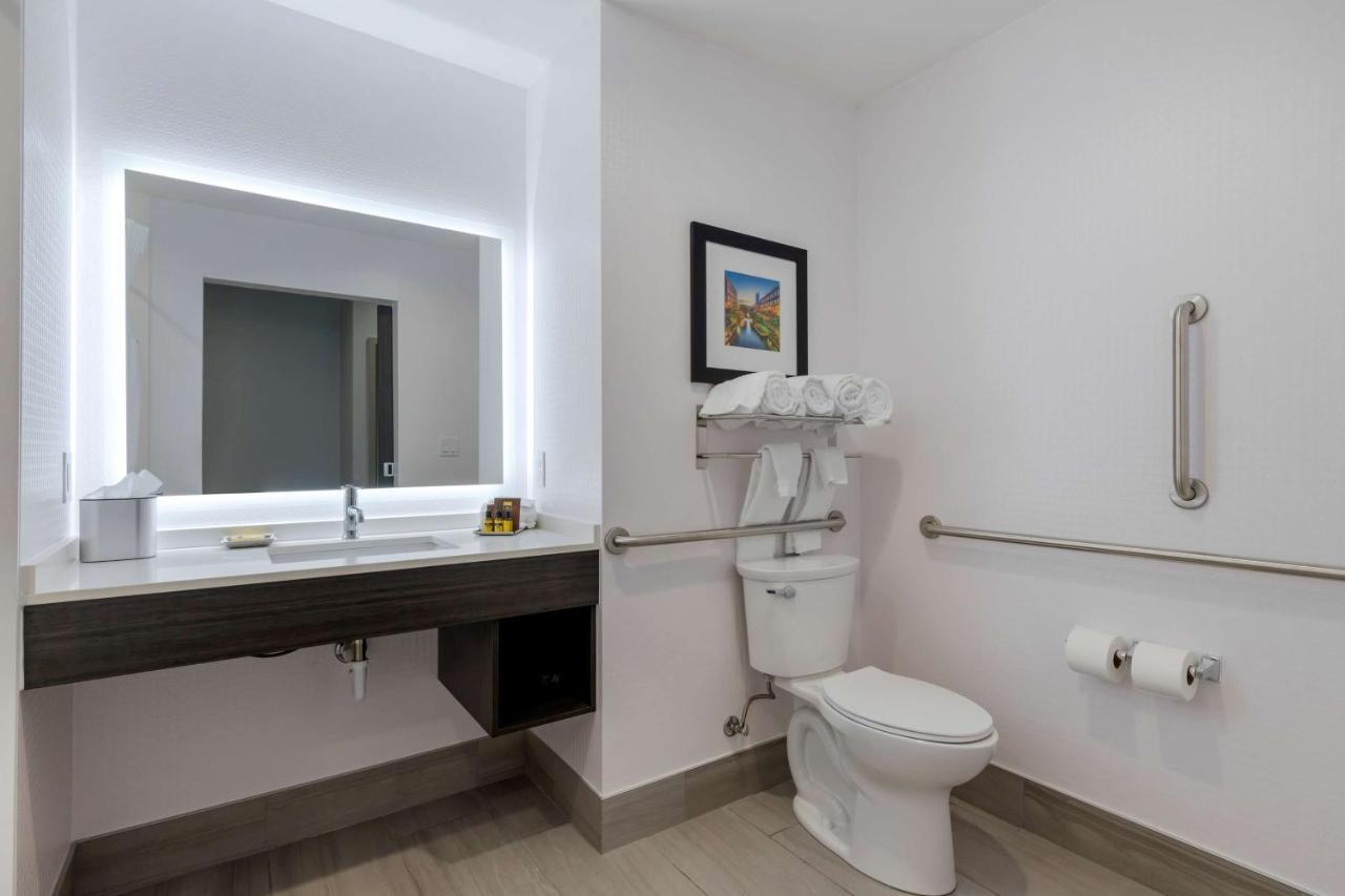 Best Western Plus Choctaw Inn & Suites Εξωτερικό φωτογραφία