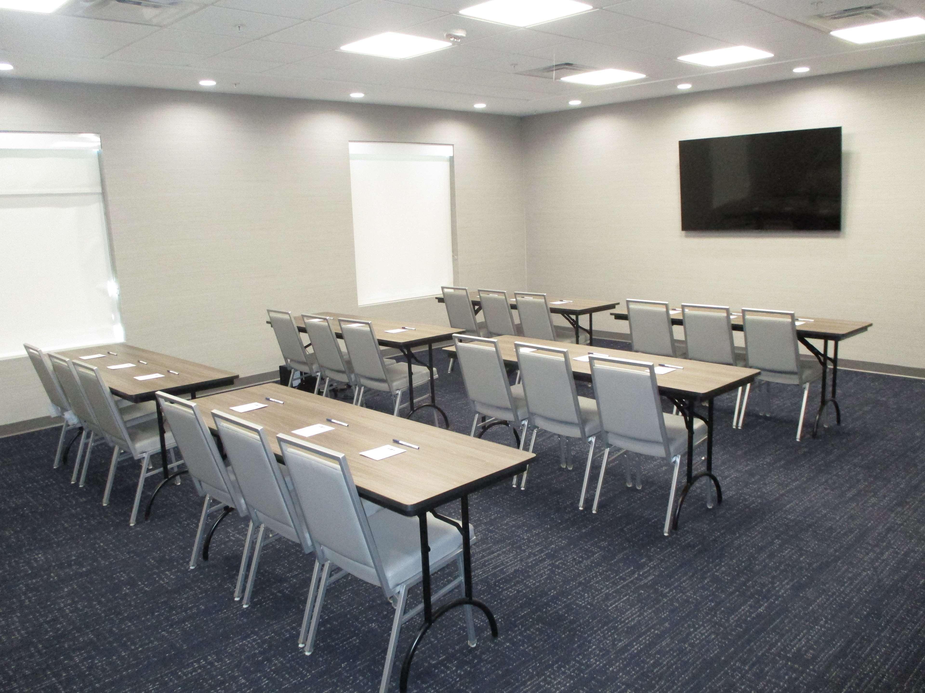 Best Western Plus Choctaw Inn & Suites Εξωτερικό φωτογραφία