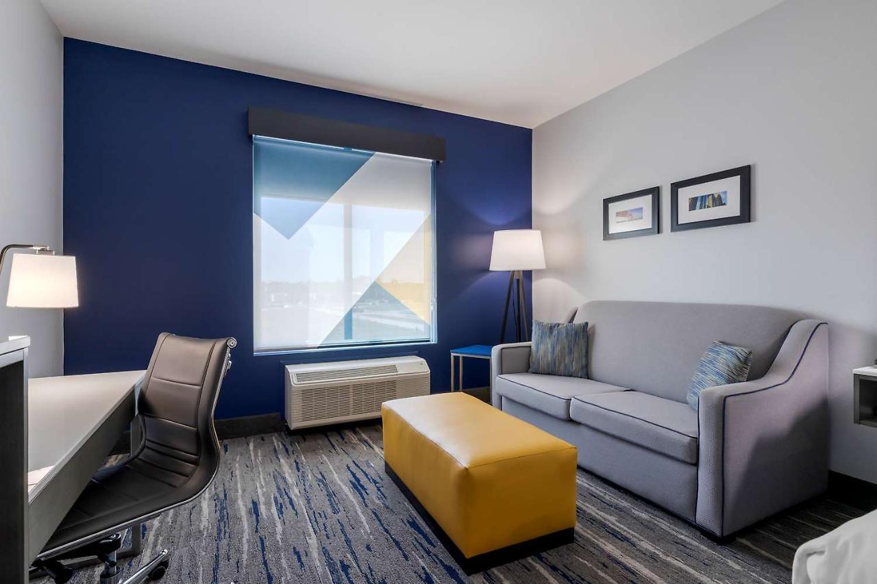 Best Western Plus Choctaw Inn & Suites Εξωτερικό φωτογραφία